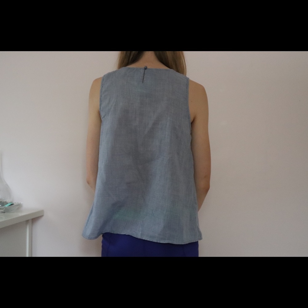 Tank top - Picture 2 of 2